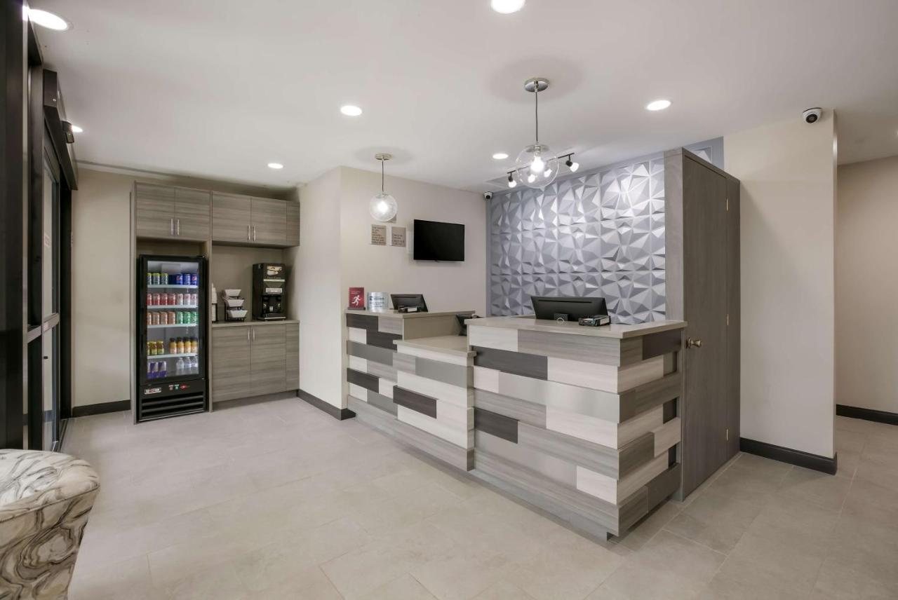 Best Western Plus Executive Residency Bronx Ню Йорк Екстериор снимка